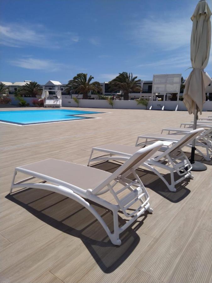 Apartment El Sueño - GREAT SEA VIEWS - SWIMMING POOL - free Wifi- smart TV-Residence SENATOR el majo Costa Teguise Exterior foto