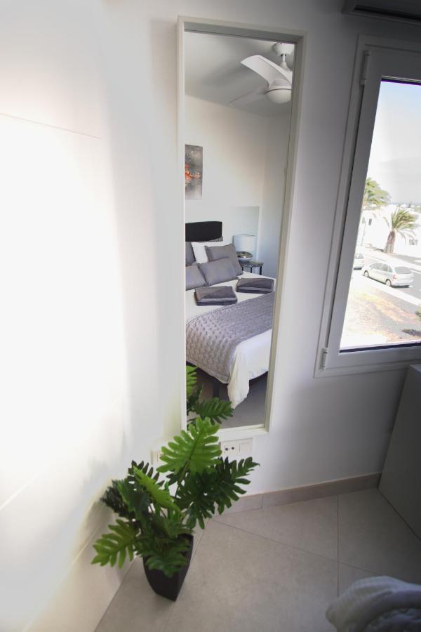 Apartment El Sueño - GREAT SEA VIEWS - SWIMMING POOL - free Wifi- smart TV-Residence SENATOR el majo Costa Teguise Exterior foto